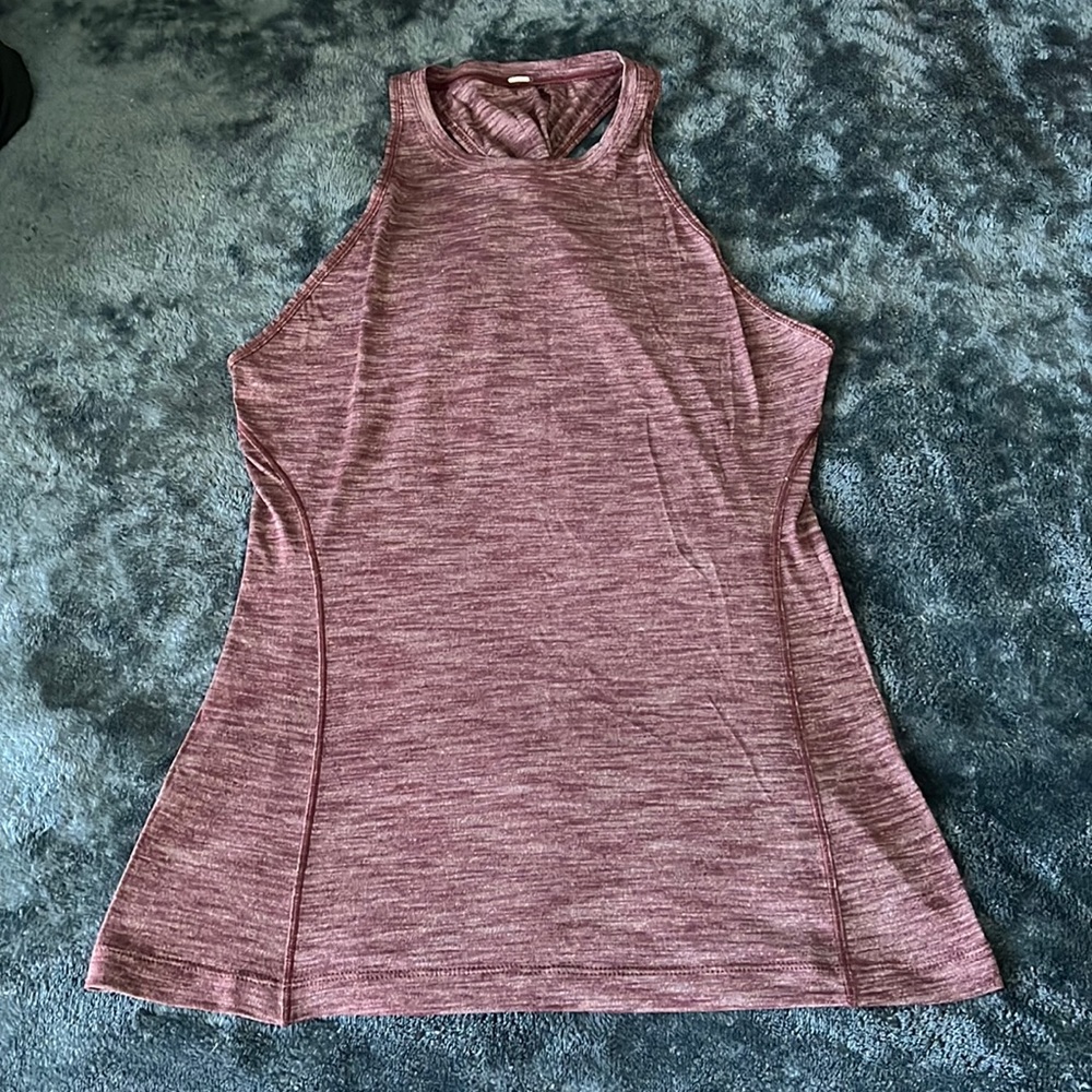 🍋 Lululemon high neck twist-back tank top